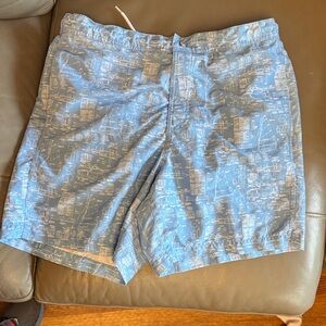 Southern Tide The Skipjack Blue Swim Trunks size Large